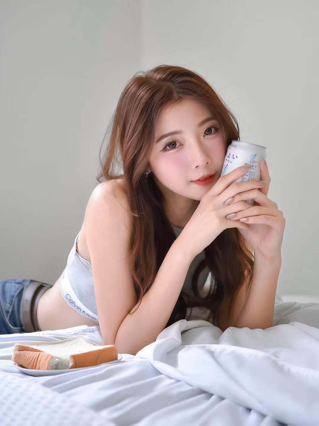 国产HDXXX天美传媒女职员论坛互动